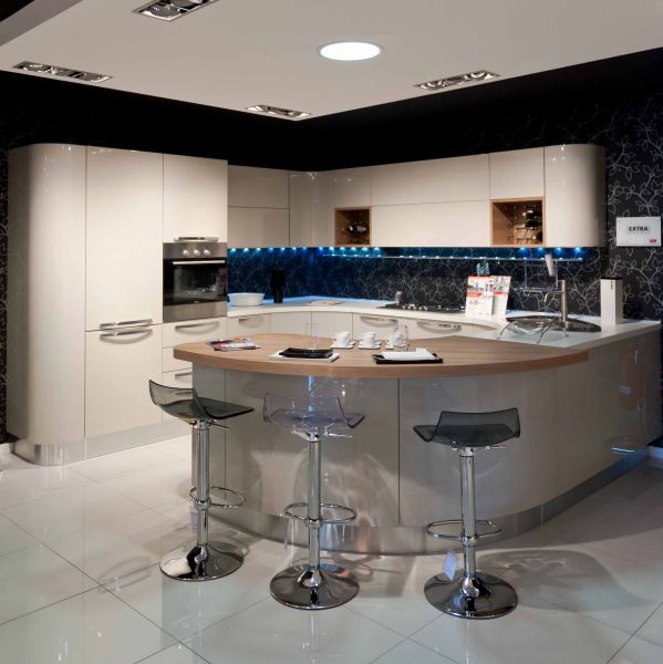 Cucina extra tonda veneta cucine cucine Veneta cucine con isola